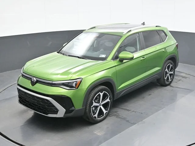 New 2026 Green Volkswagen 1.5T SEL image 13