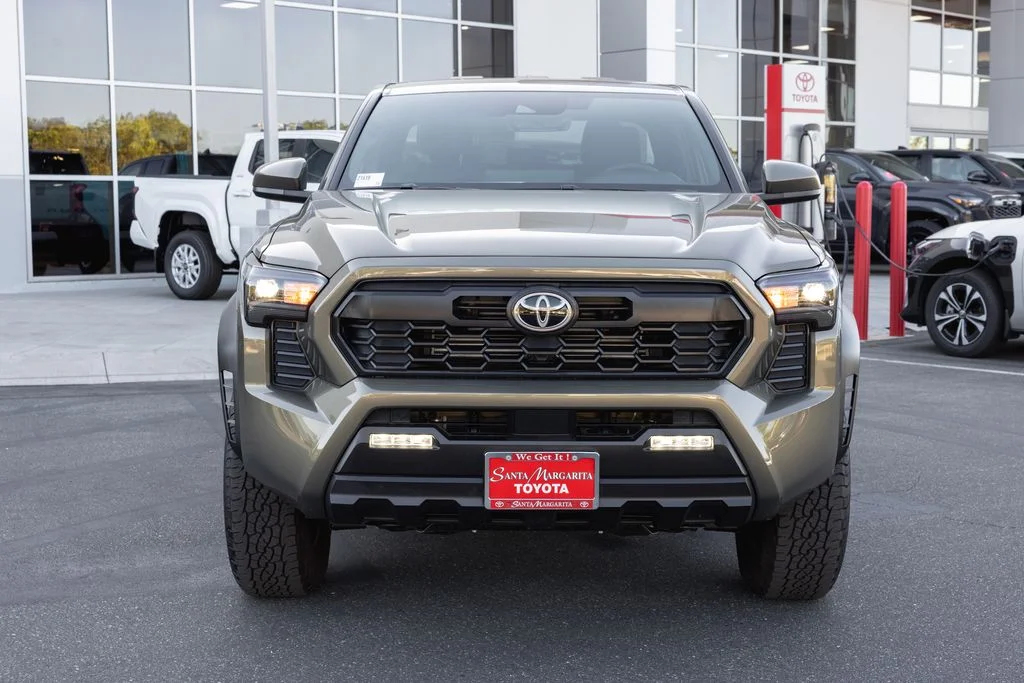 Certified Used 2026 Bronze Oxide Toyota TRD Off-Road image 24