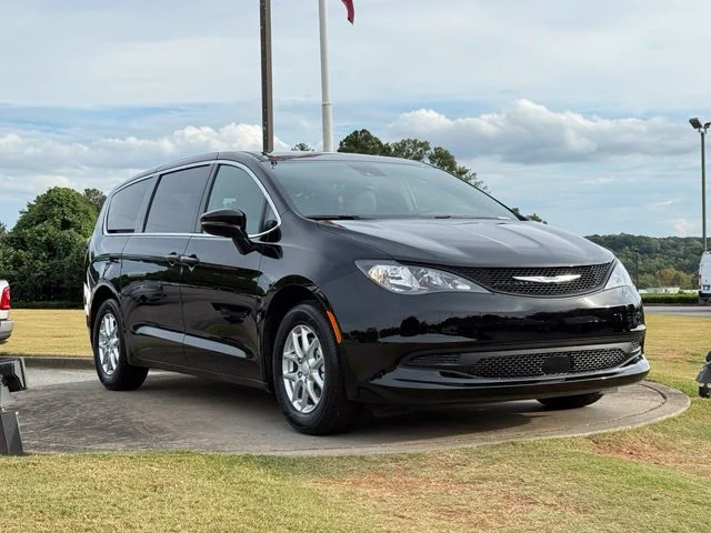 2027 Chrysler Voyager LX