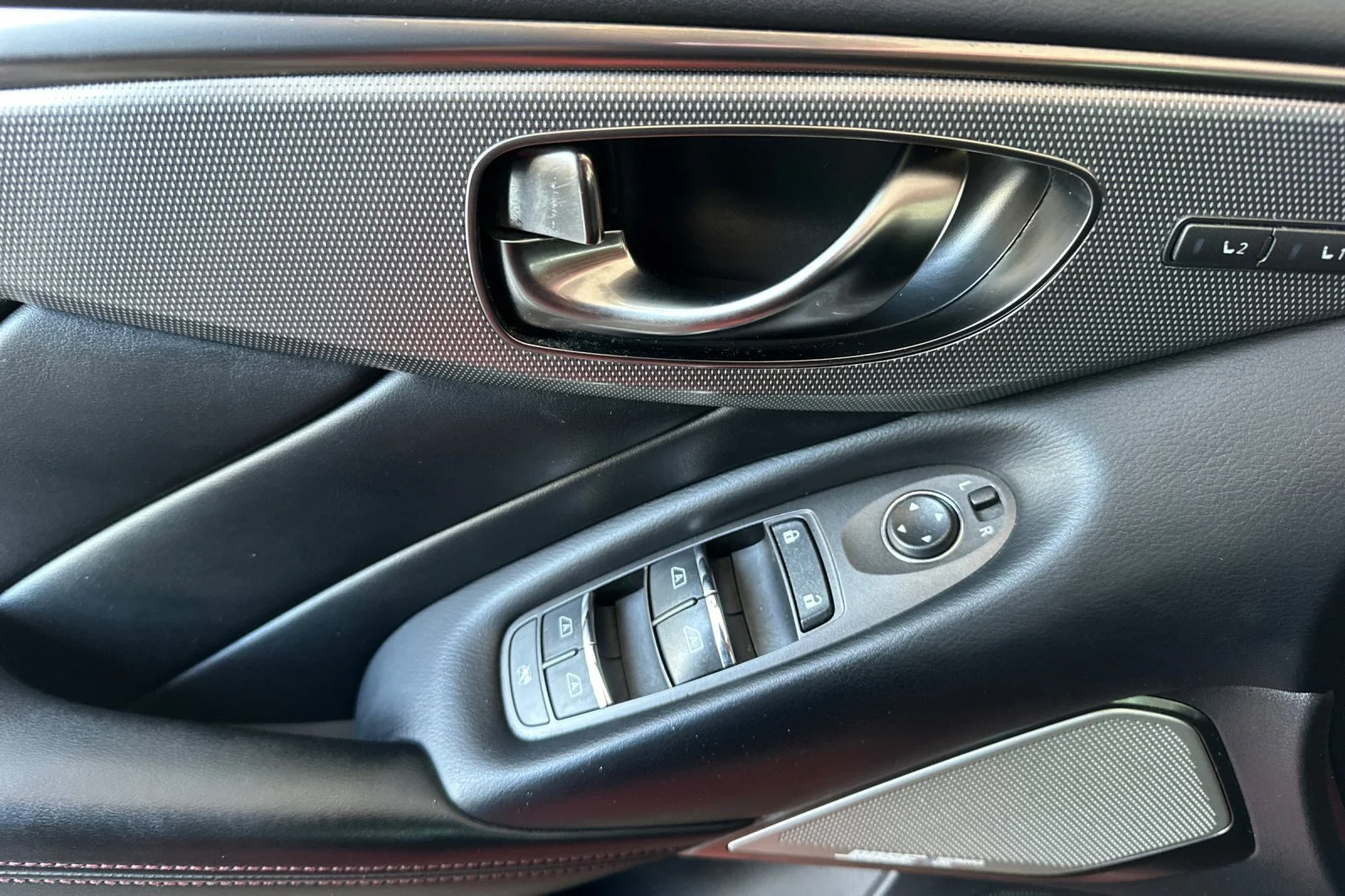 Used 2019 Red INFINITI Red Sport 400 image 14