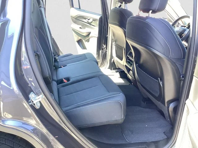 Used 2023 Baltic Gray Metallic Clearcoat Jeep Laredo X image 13