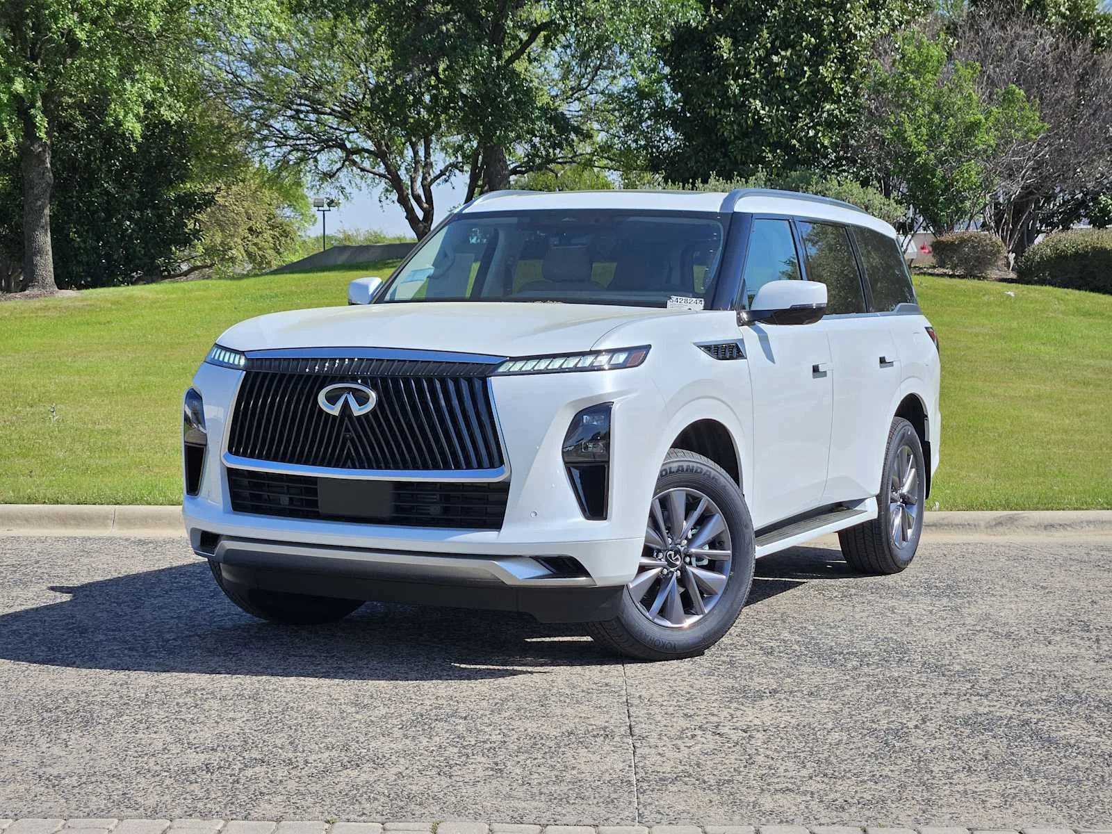 2026 INFINITI QX80