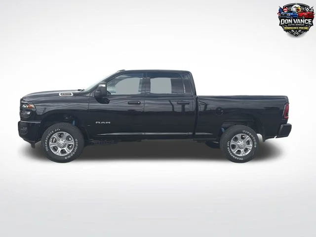 New 2026 Diamond Black Crystal Pearl-Coat Exterior Paint RAM Big Horn image 2