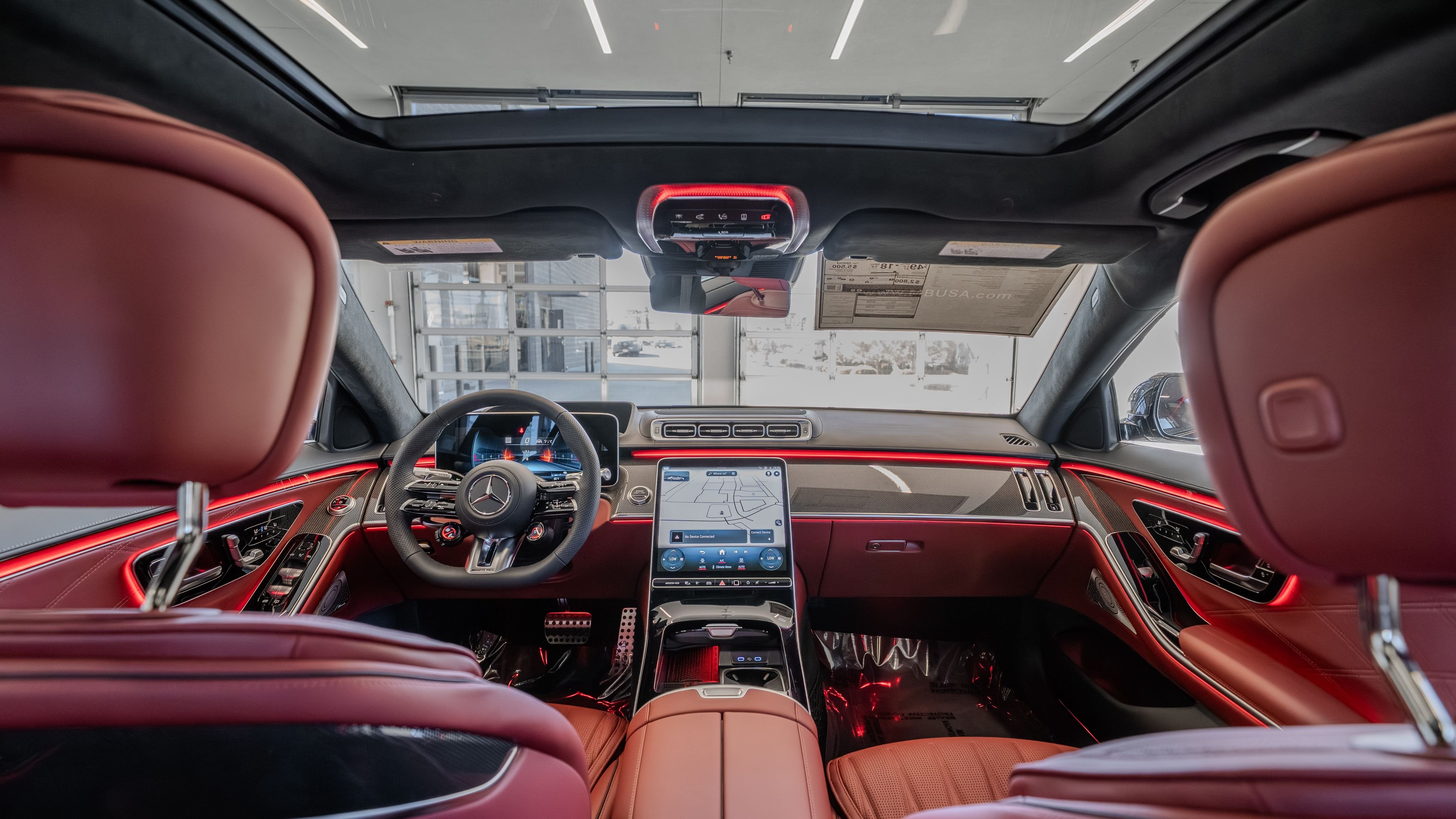 New 2026 MANUFAKTUR Moonlight White Metallic Mercedes-Benz S 63 E AMG® image 27
