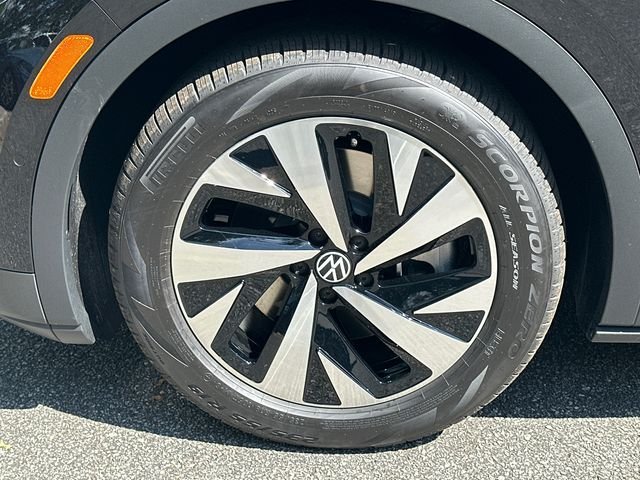 New 2026 Black Volkswagen Pro image 11