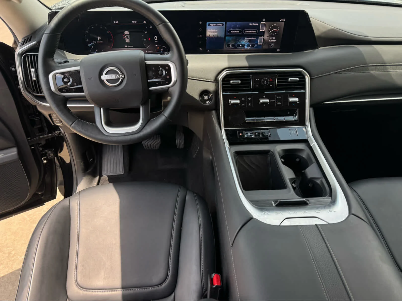 Used 2025 Super Black Nissan SV image 21