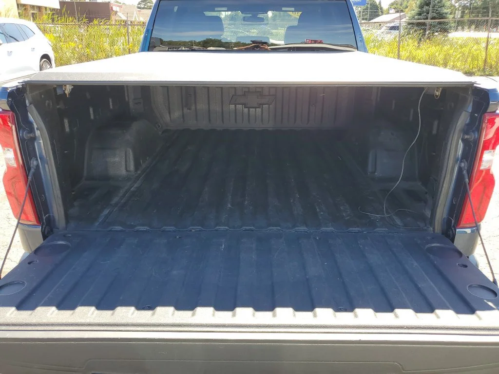 Used 2020 NORTHSKY BLUE METALLIC Chevrolet LTZ image 32