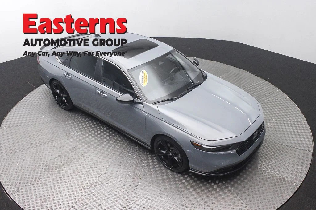 Used 2023 Gray Honda Sport image 3