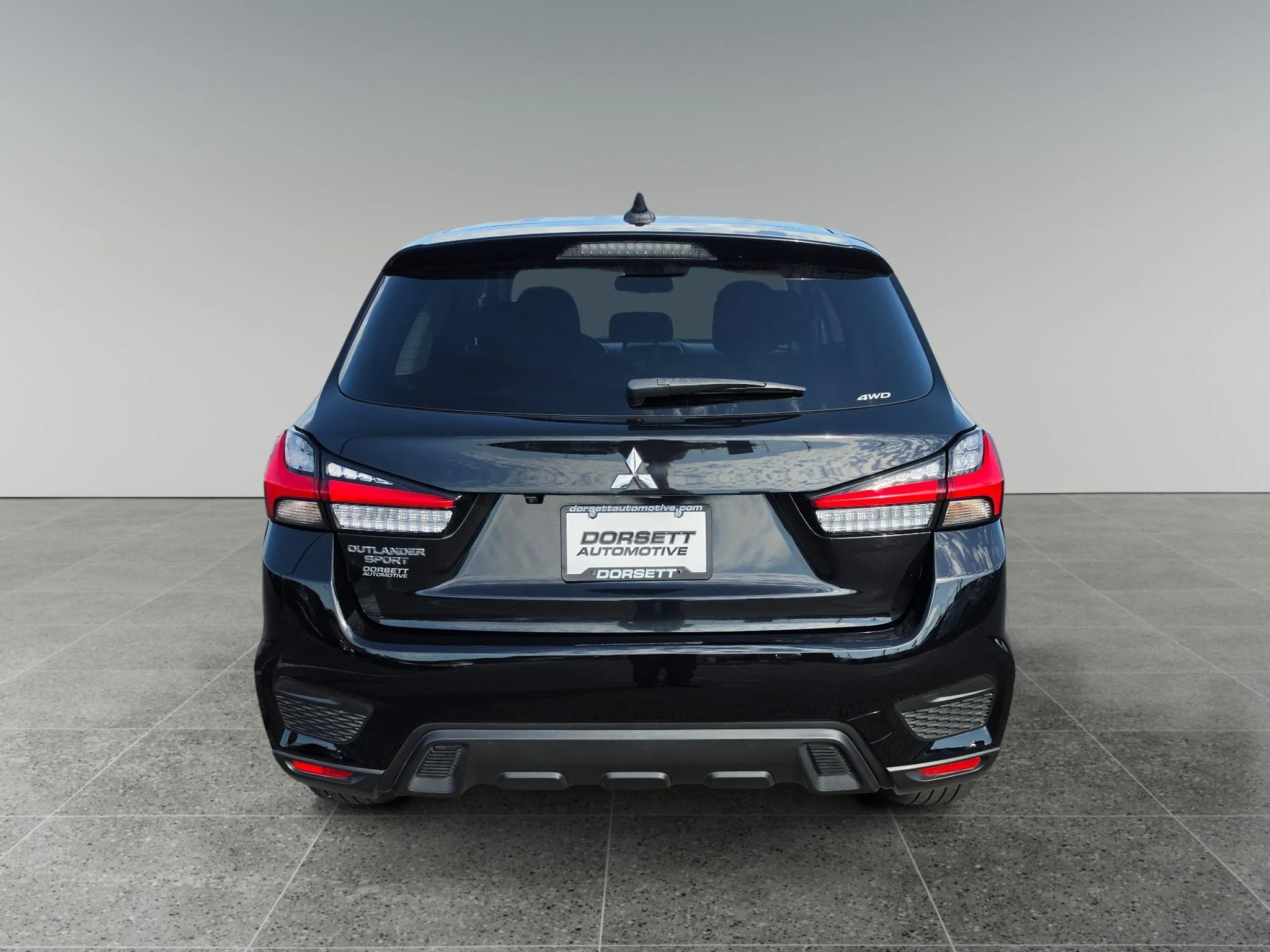 Used 2023 Labrador Black Pearl Mitsubishi S image 5