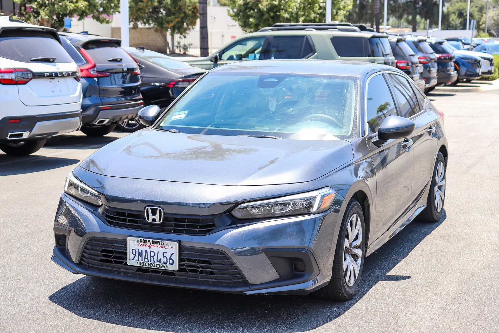 Certified Used 2024 Meteorite Gray Metallic Honda LX image 3