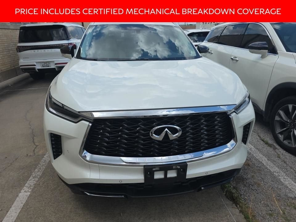 Certified Used 2023 White INFINITI LUXE image 1