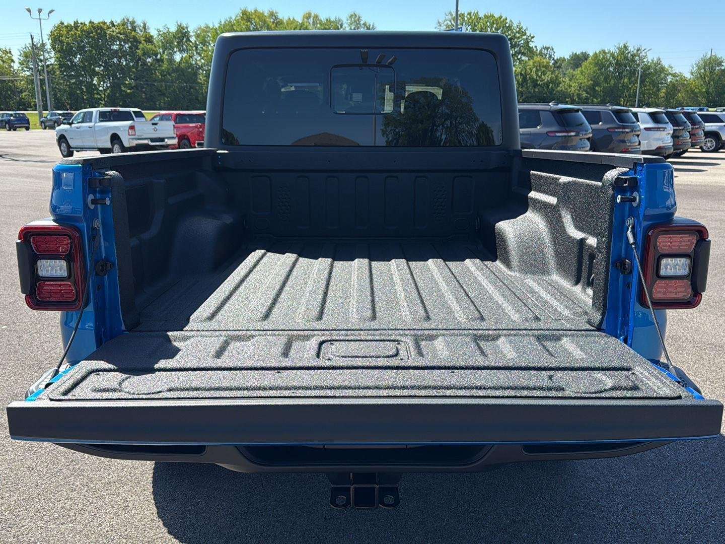 New 2026 Hydro Blue Pearl-Coat Exterior Paint Jeep Willys image 13