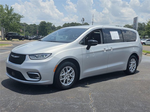 2024 Chrysler Pacifica