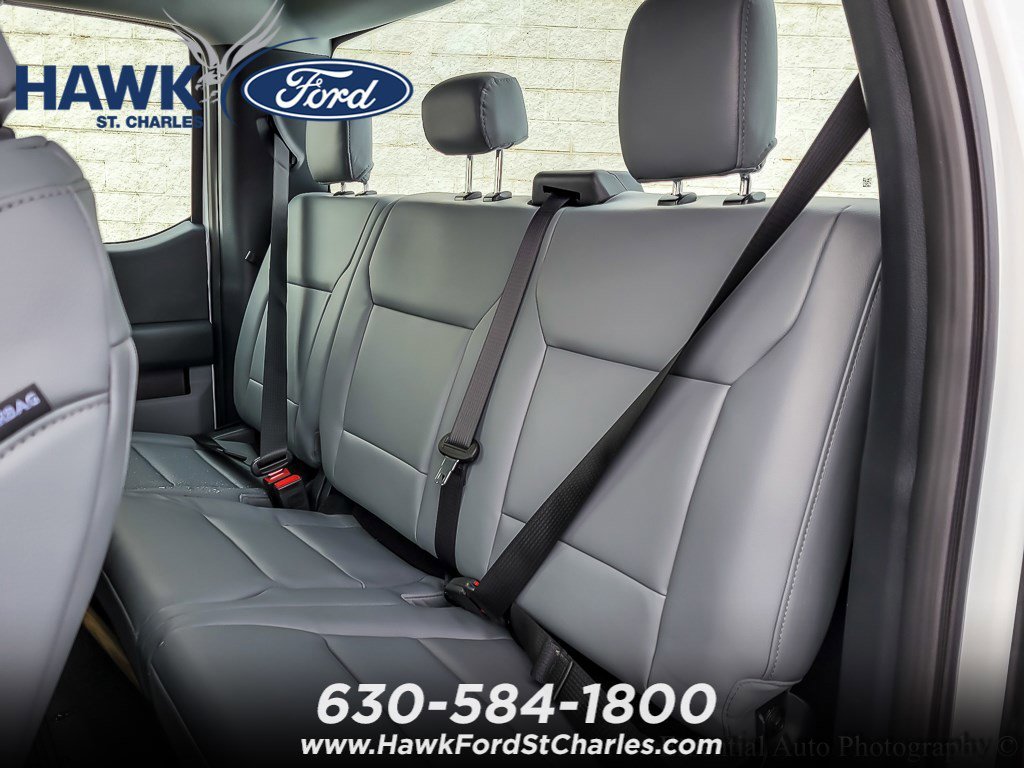 New 2026 Oxford White Ford F-250® XL image 9