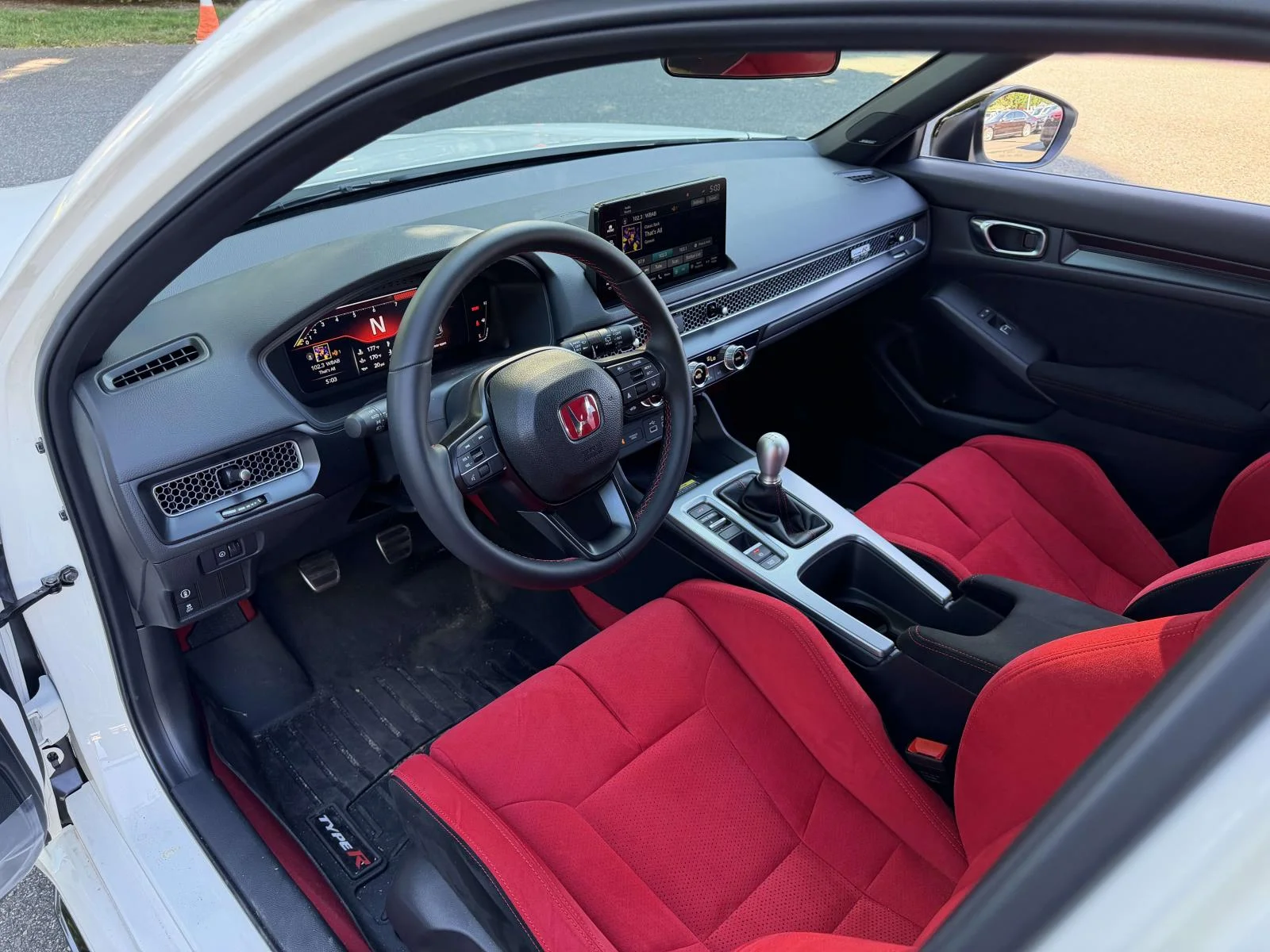 Used 2023  Honda  image 20