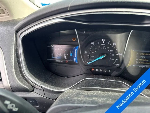 Used 2018 Magnetic Metallic Ford SE Luxury image 10