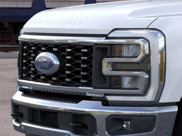 New 2026 Star White Metallic Tri-Coat Ford F-350® King Ranch® image 39