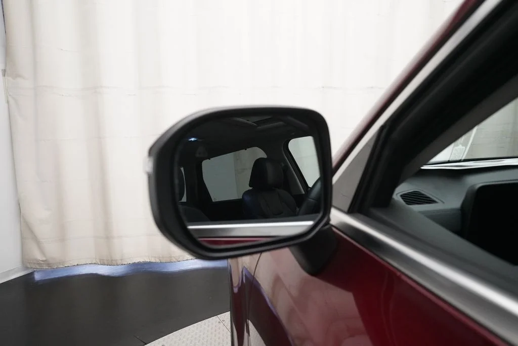 Used 2024 Red Kia EX image 24