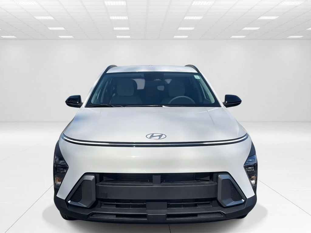 New 2026 White Hyundai SEL Sport image 2