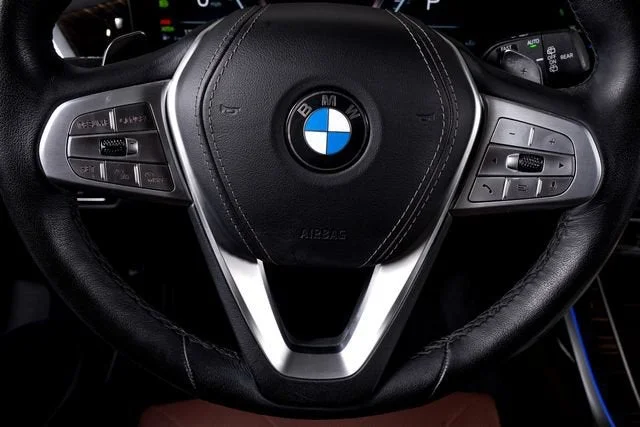 Used 2024 Black Sapphire Metallic BMW xDrive40i image 39