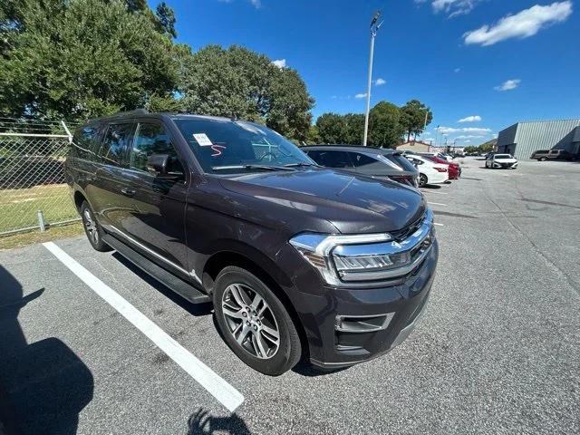 Used 2024 Gray Ford Limited image 1
