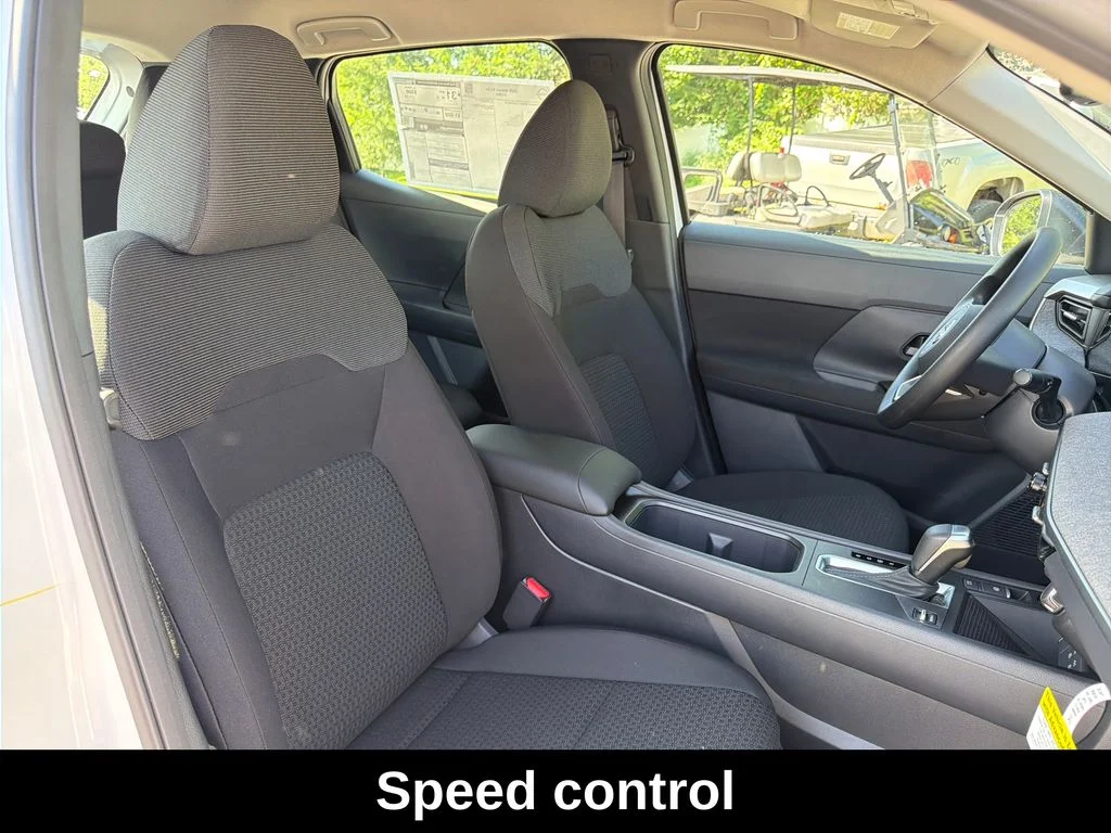 Used 2026 White Nissan S image 37