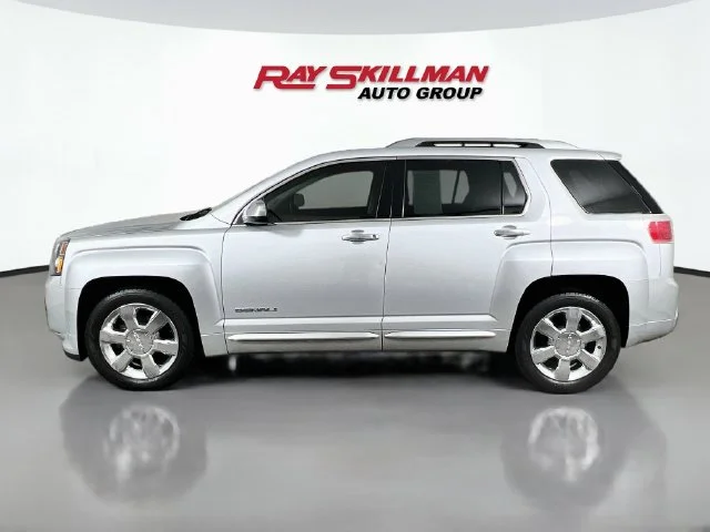 Used 2014 Silver GMC Denali image 4