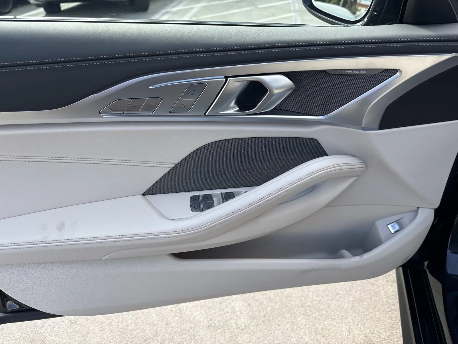 New 2026 Black Sapphire Metallic BMW 840i image 17