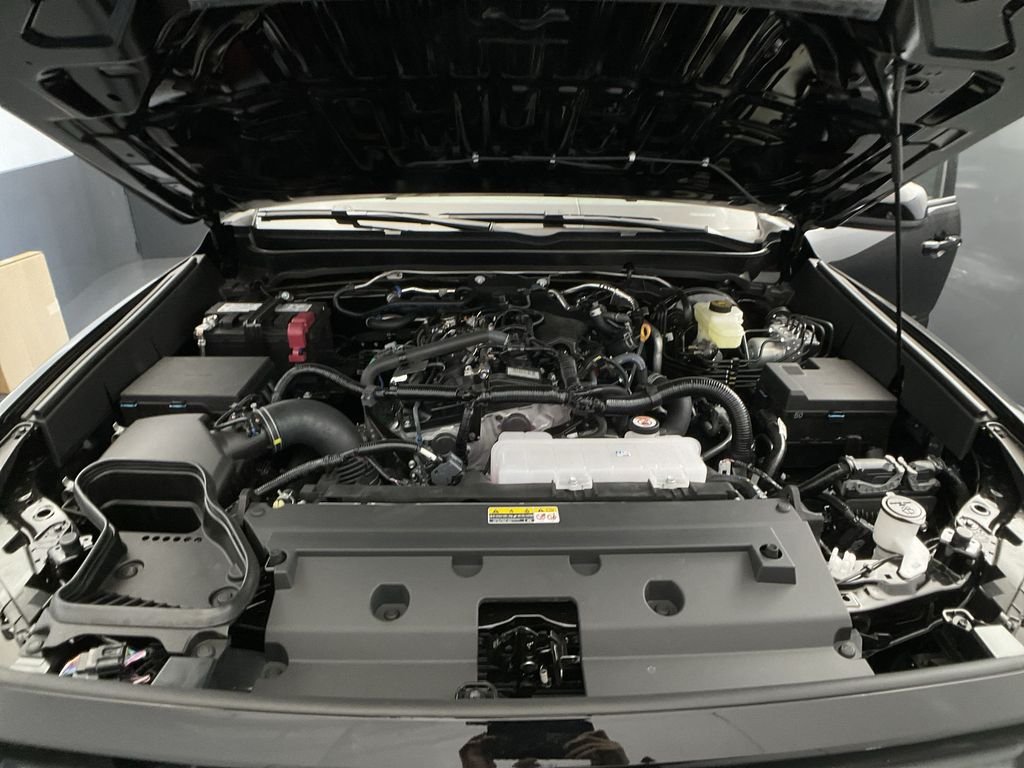 2026 Toyota Tacoma SR5 - Photo 32