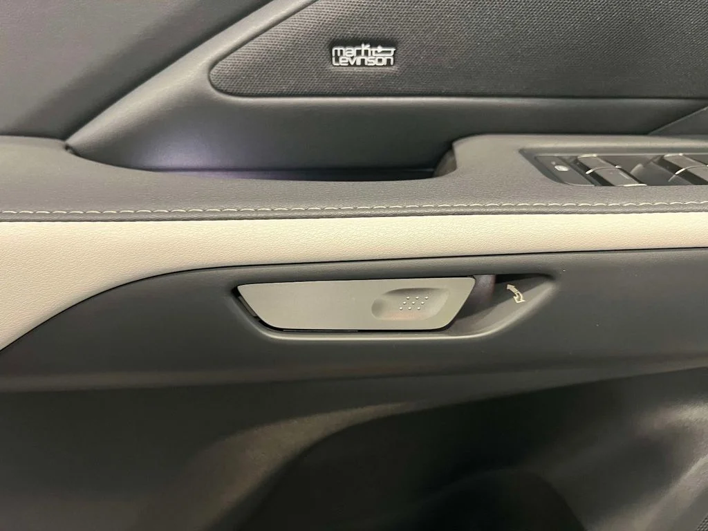 New 2026 Wind Chill Pearl Lexus TX 500h F SPORT PERFORMANCE LUXURY AWD image 19