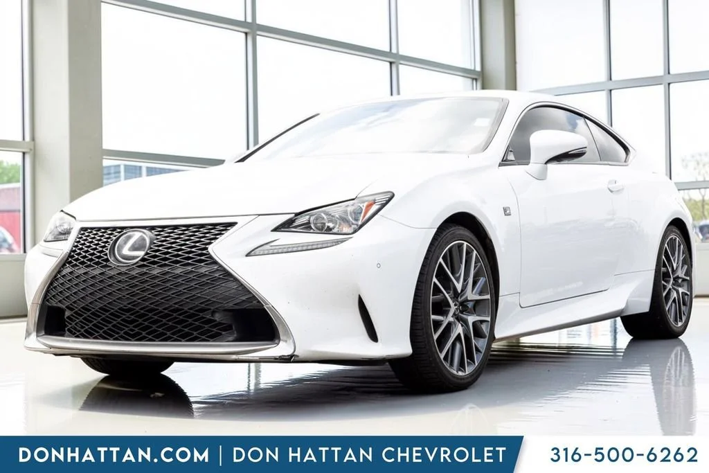 2016 Lexus RC 350 200t's photo