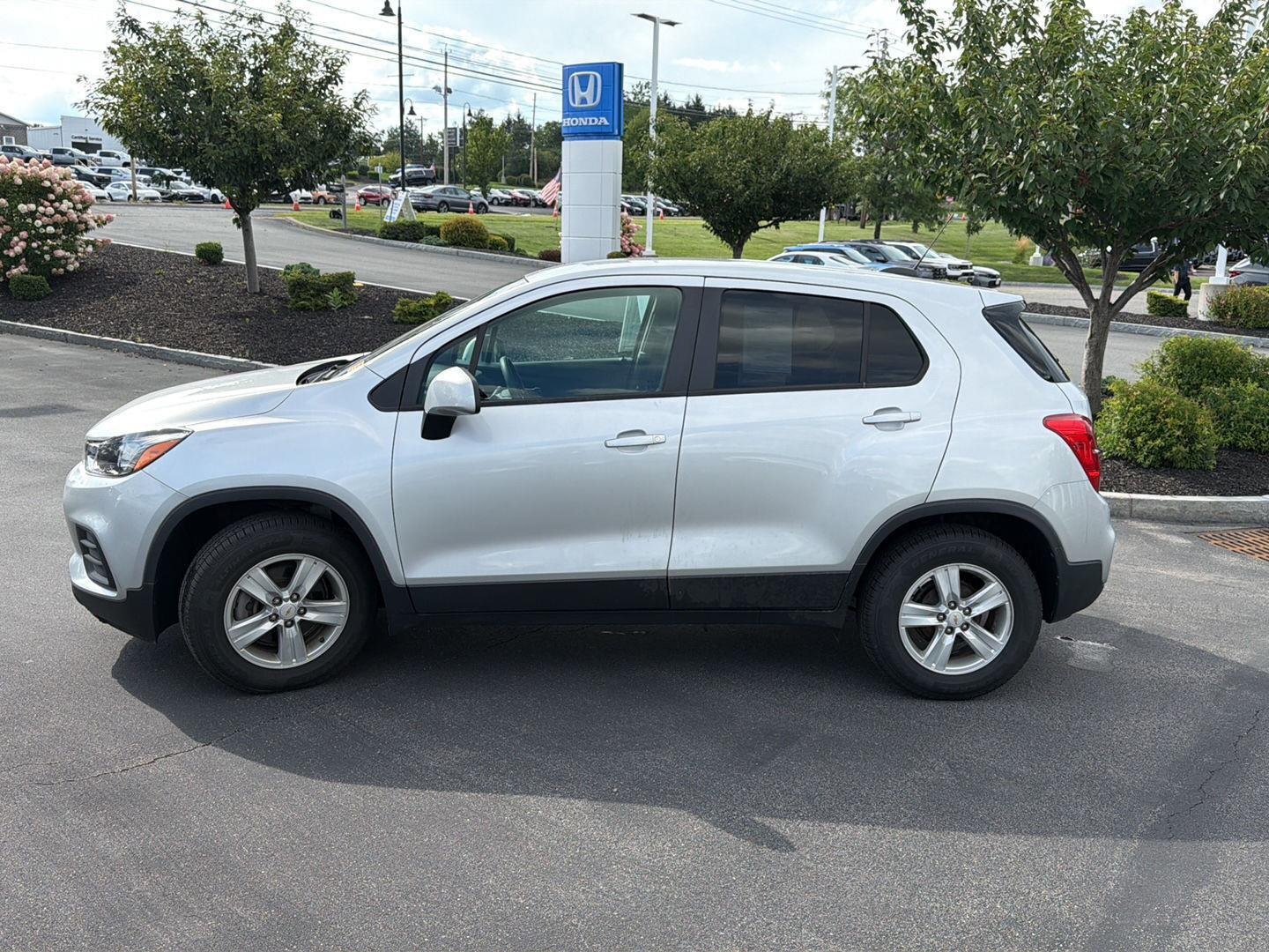 Used 2020 Silver Ice Metallic Chevrolet LS image 4