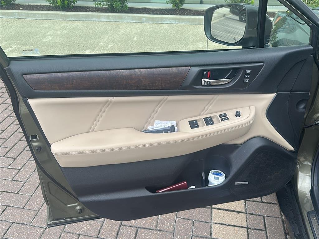 Used 2019 GREEN SUBARU 2.5ILM image 8