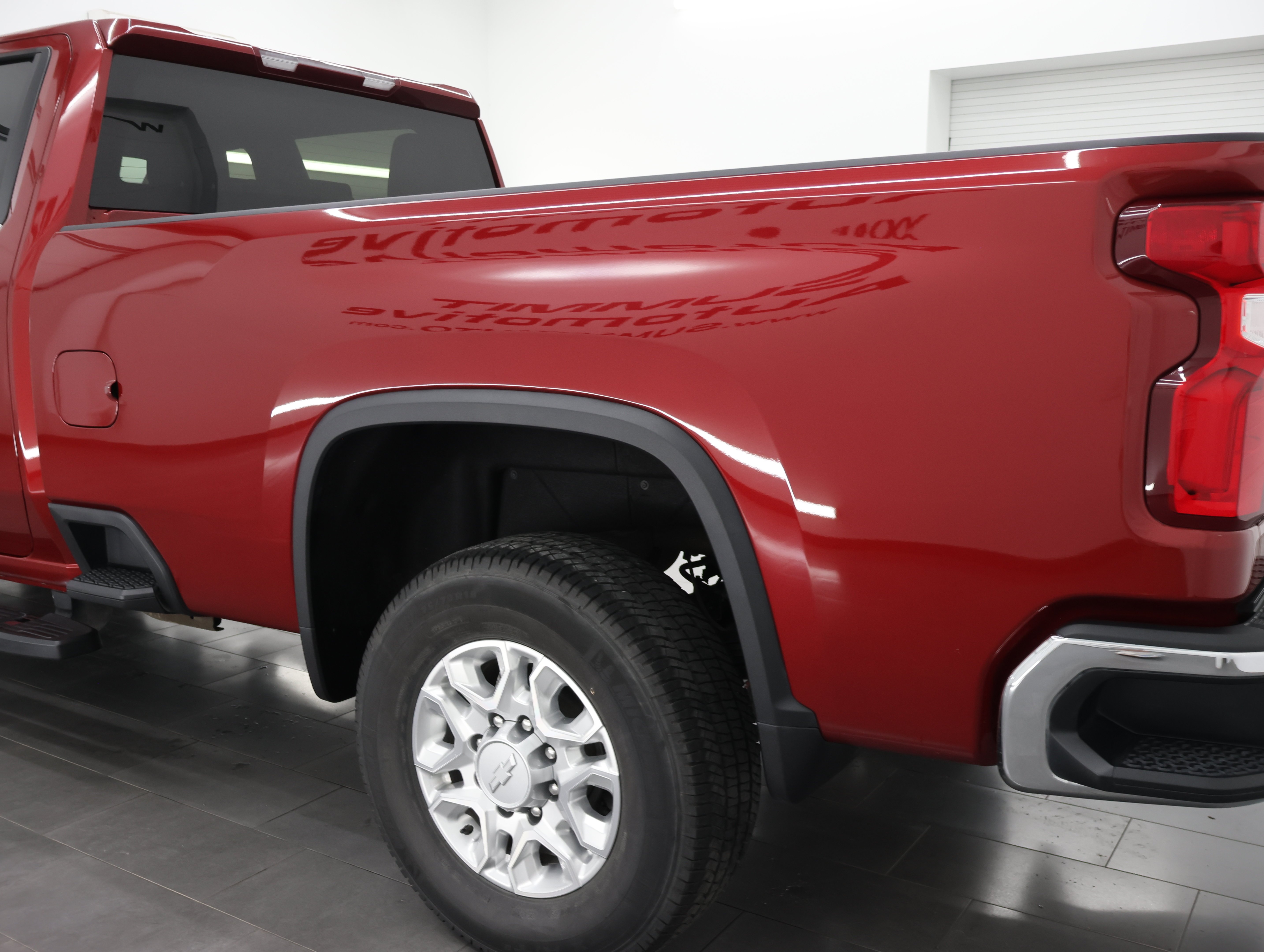 Used 2020 Cajun Red Tintcoat Chevrolet 4x4 Crew Cab LTZ: CREW-LONG-LTZ-6.6L DURAMAX-Z71-4WD- image 31