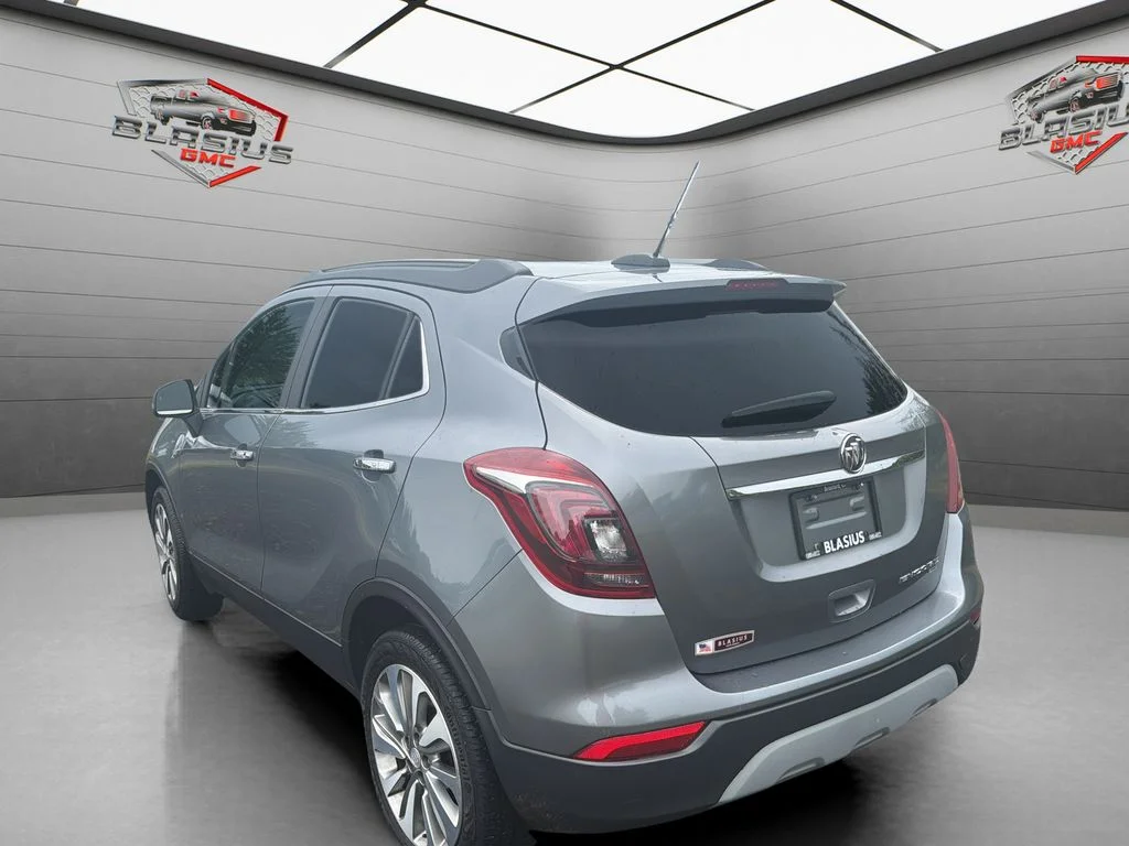 Used 2019 Gray Buick Preferred image 3
