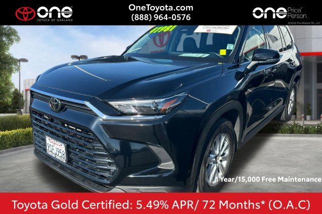 Certified Used 2025 Black Toyota XLE image 1