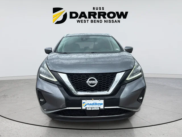 Used 2020 Gray Nissan SL image 8