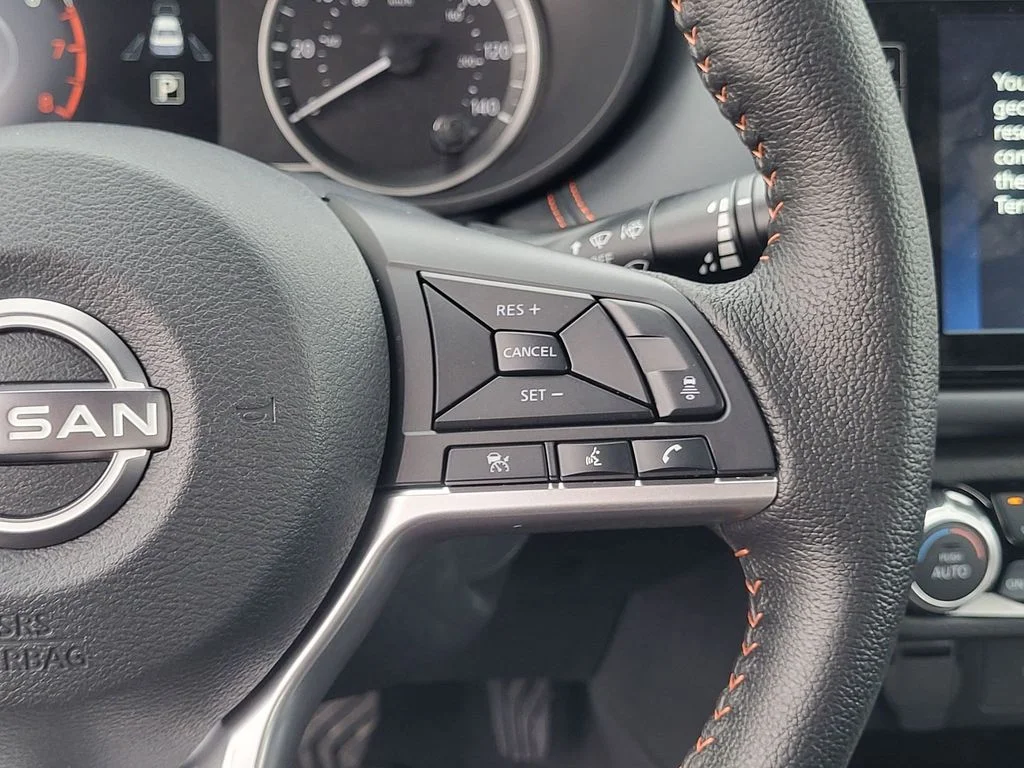 2025 Nissan Versa Sedan SR - Photo 14