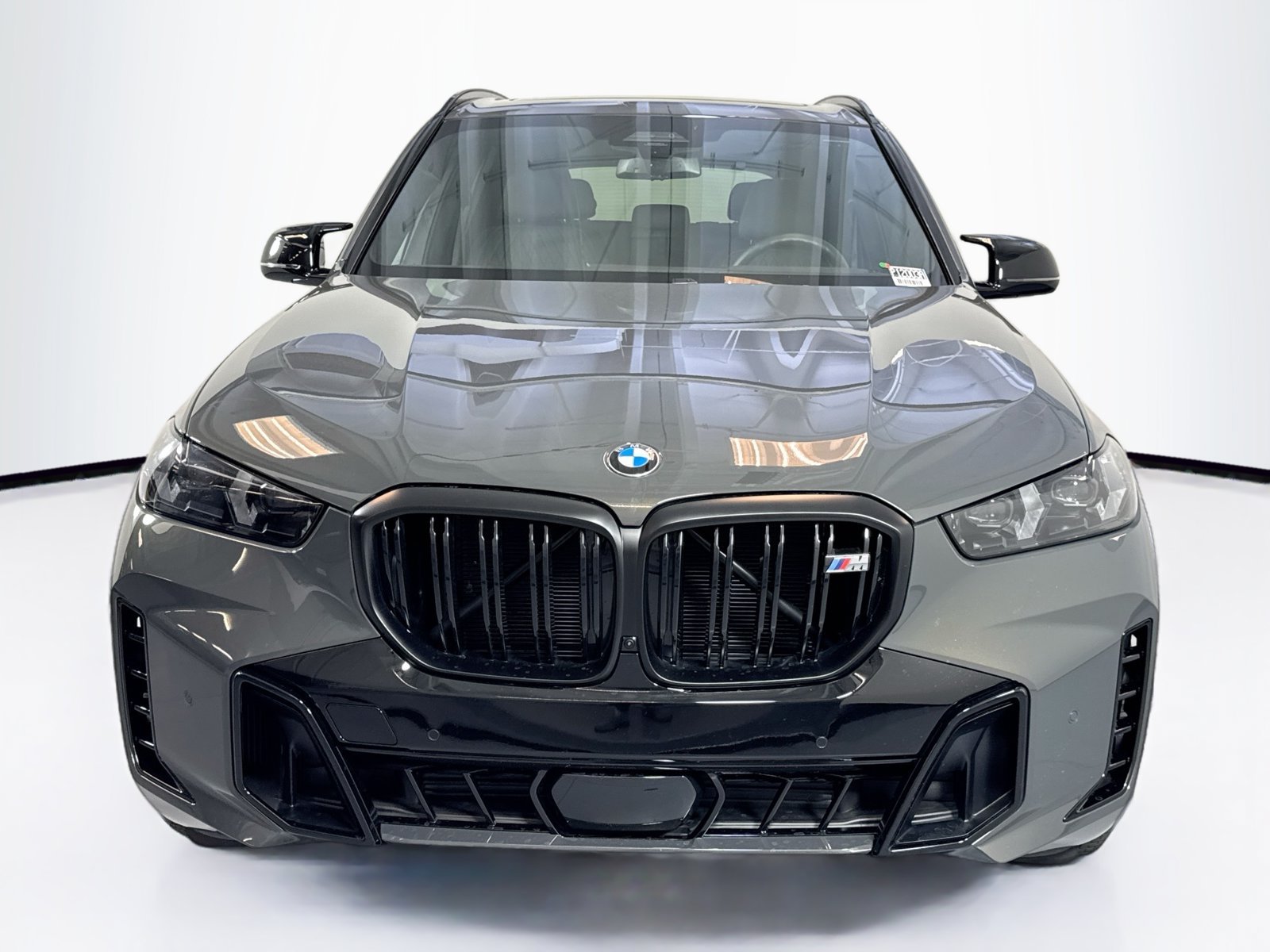 Used 2026 Dravit Grey Metallic BMW M60i image 6