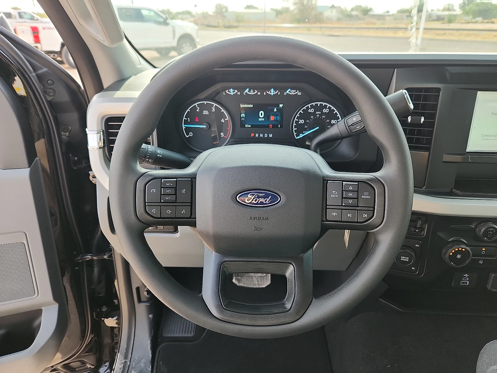 New 2027 Agate Black Metallic Ford XLT image 21
