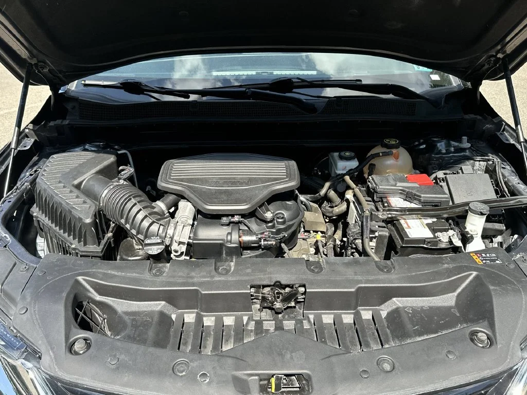 Used 2022 Gray Chevrolet Premier image 28