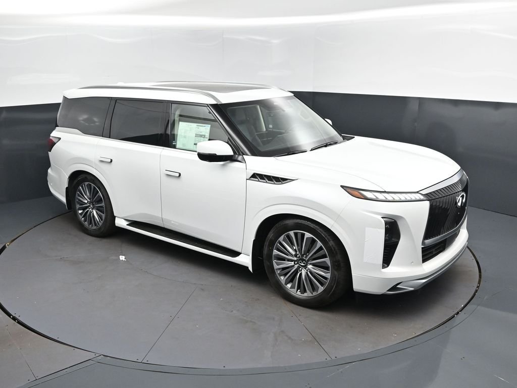New 2027 RADIANT WHITE INFINITI Luxe 2WD image 32