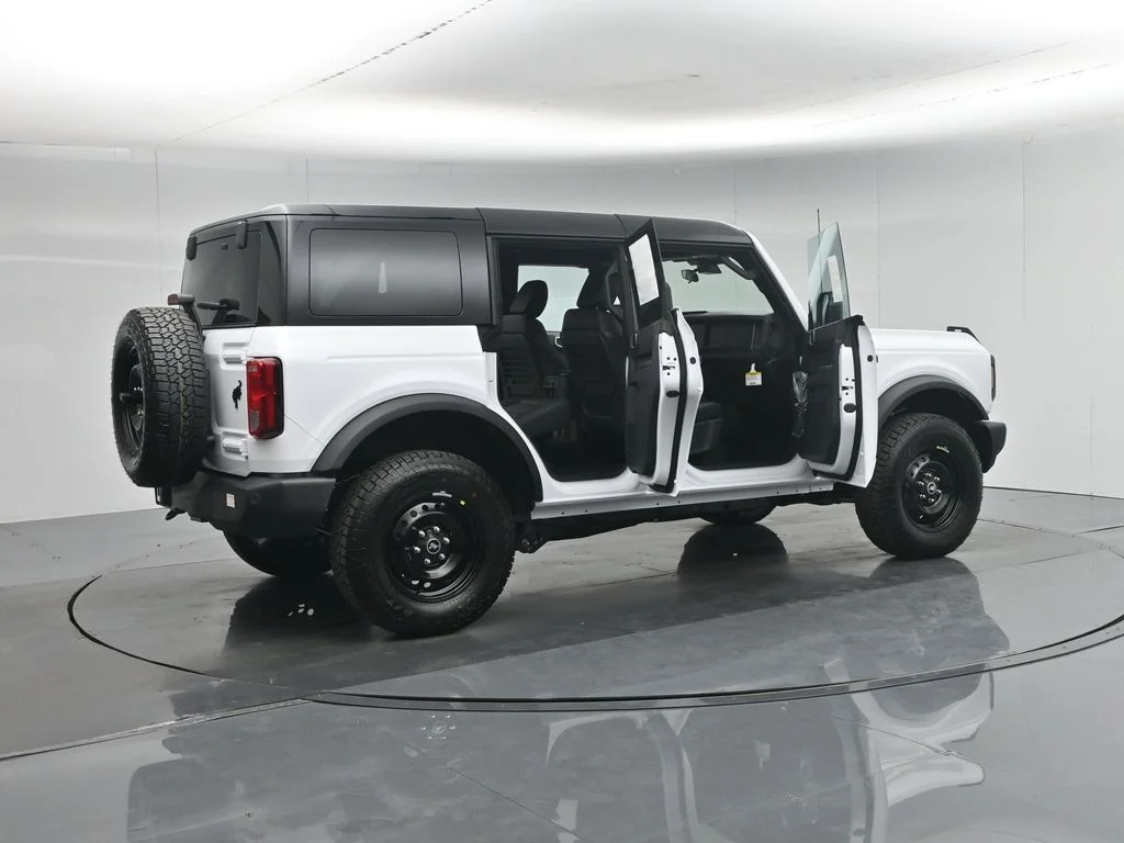 New 2026 Oxford White Ford Big Bend image 5