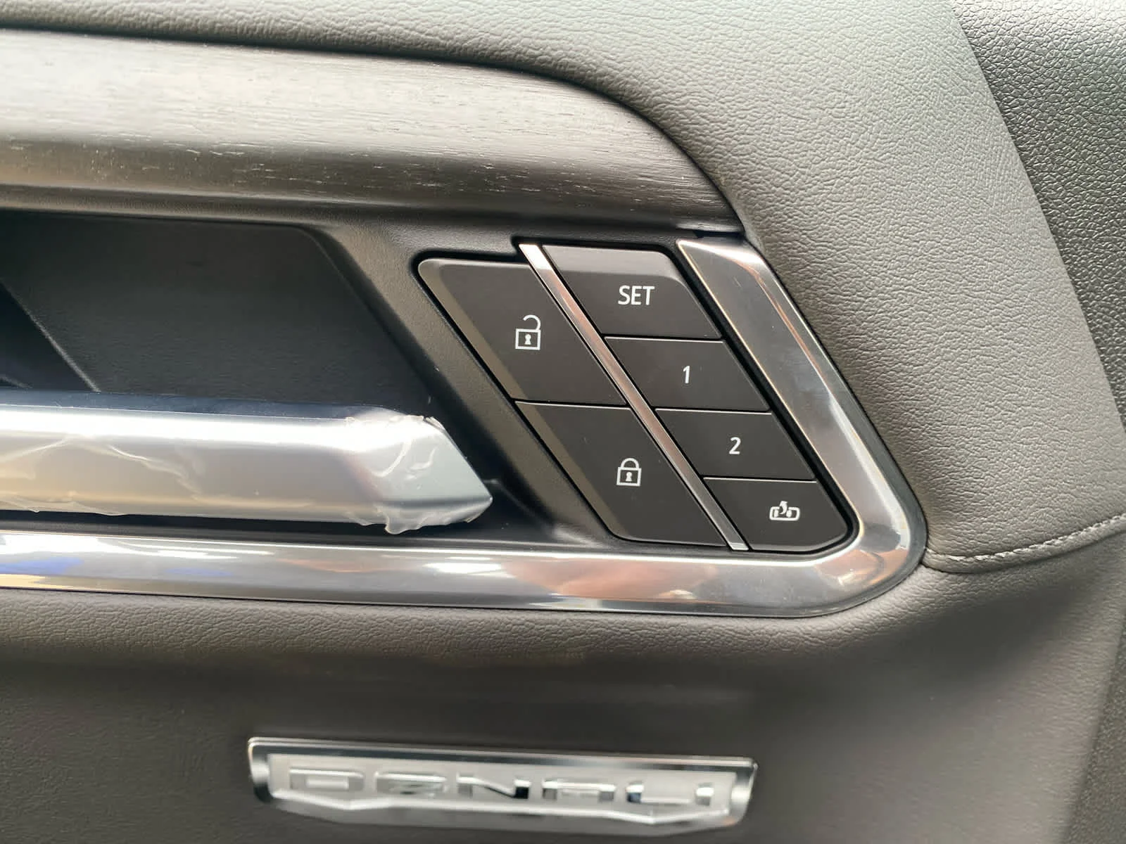 New 2026 Glacier White Tricoat GMC Denali image 7
