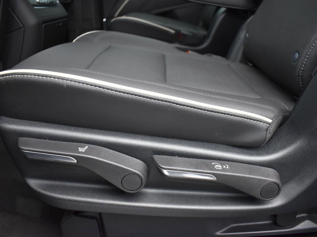 2023 CADILLAC ESCALADE - Image 26