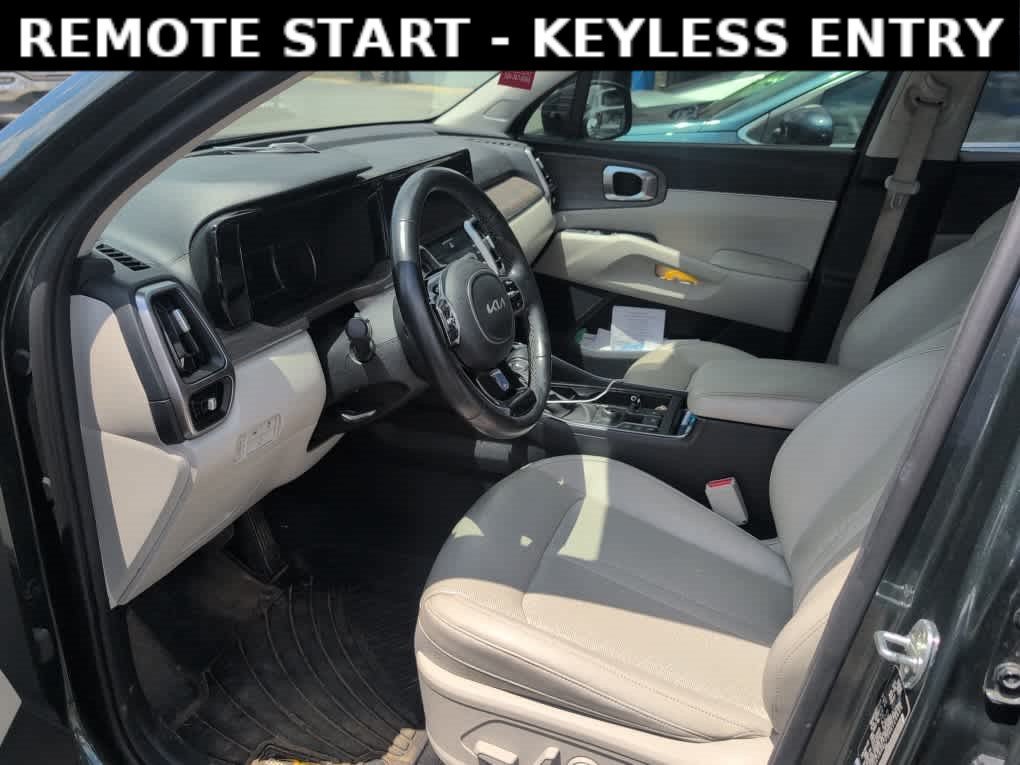 Used 2022 Aruba Green Kia X-Line EX image 8