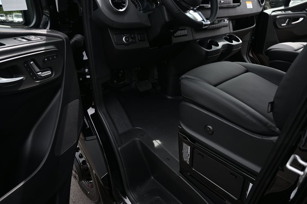 New 2026 Jet Black Mercedes-Benz Cargo 144 WB image 7