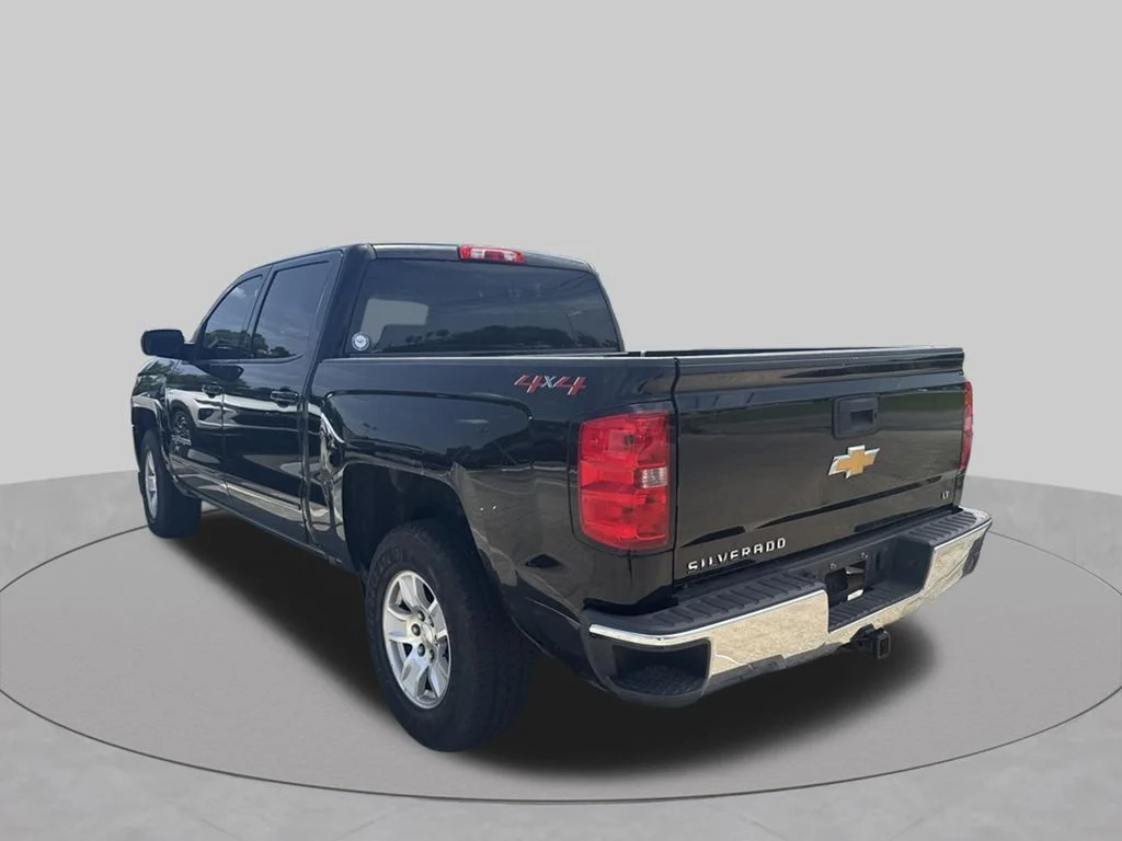 Used 2018 Black Chevrolet LT image 5