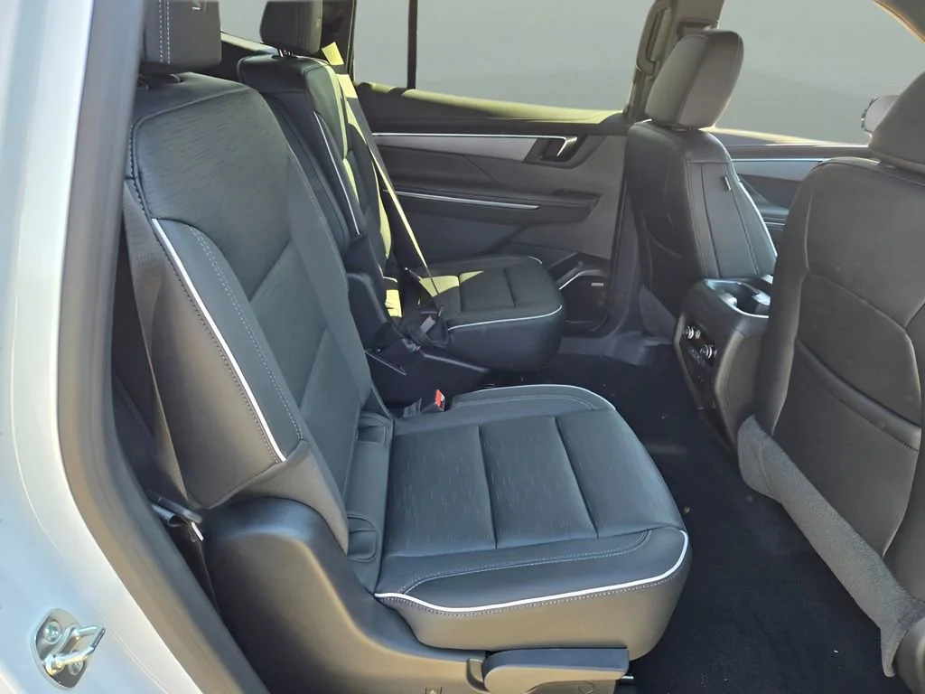 2026 Buick Enclave Sport Touring - Photo 11