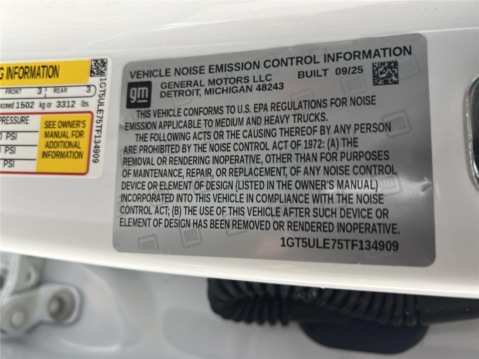 2026 GMC Sierra 2500HD Pro - Photo 29